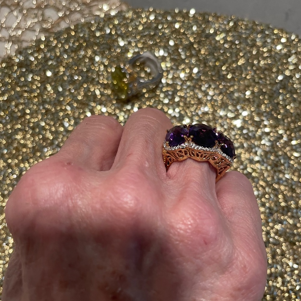 Gems Treasures. Three Stone Amathyst Ring View 4